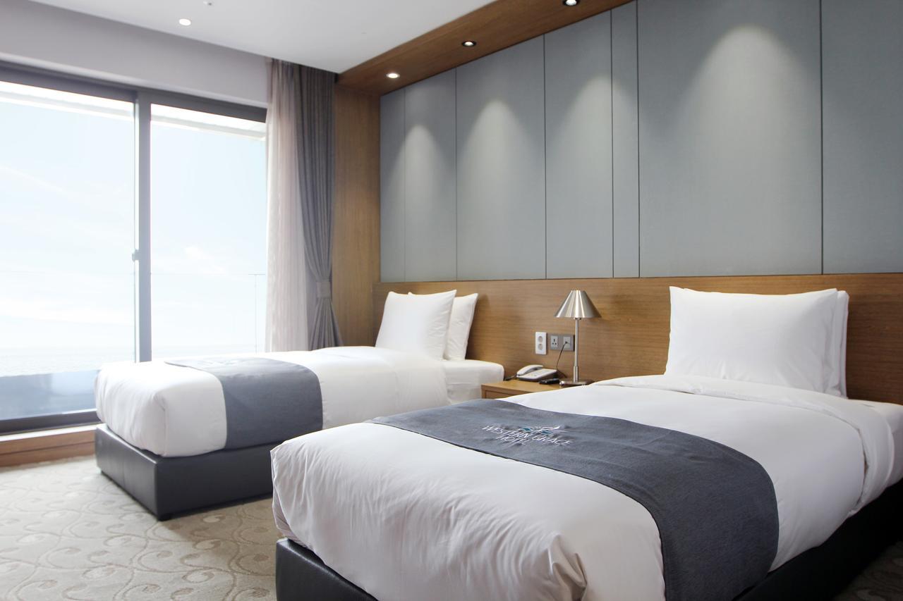 Western Grace Hotel Inczhon Zewnętrze zdjęcie